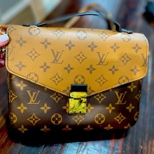 Lv shoulder bag